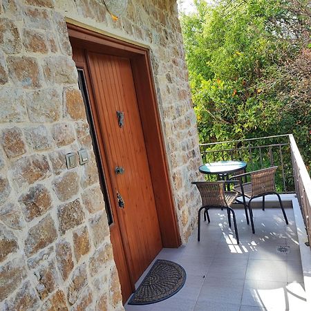 Stone House With Seaview Apartment Nea Poteidaia Ngoại thất bức ảnh