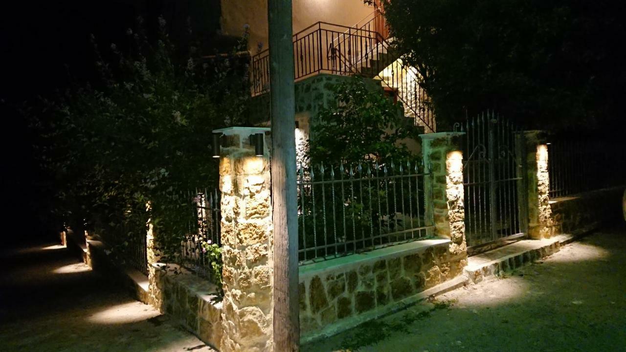 Stone House With Seaview Apartment Nea Poteidaia Ngoại thất bức ảnh