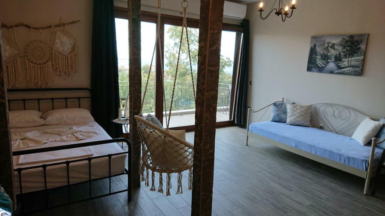 Stone House With Seaview Apartment Nea Poteidaia Ngoại thất bức ảnh