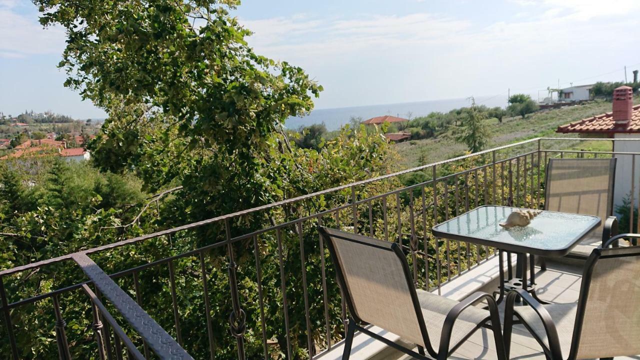 Stone House With Seaview Apartment Nea Poteidaia Ngoại thất bức ảnh