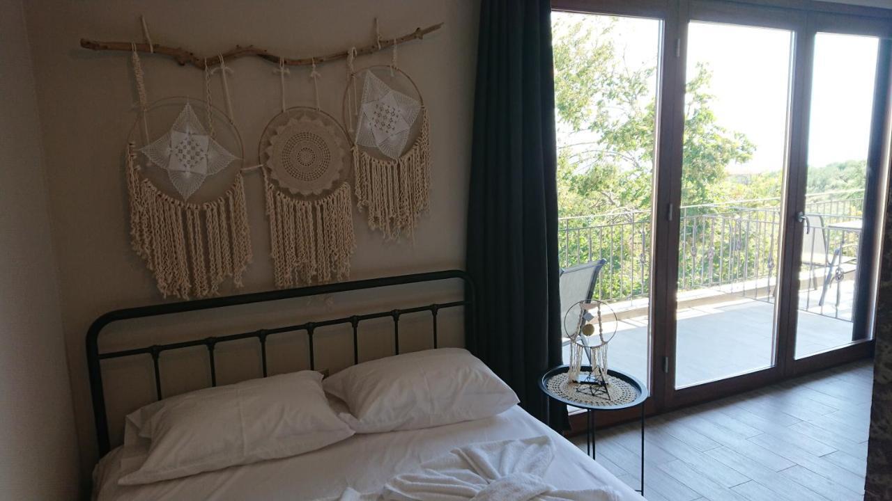Stone House With Seaview Apartment Nea Poteidaia Ngoại thất bức ảnh